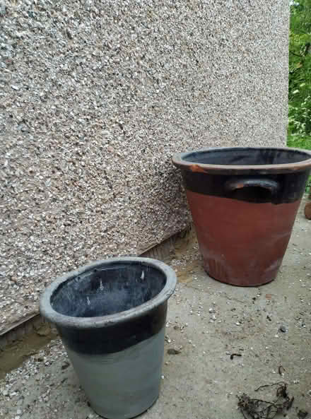 Photo of free Two cracked and broken earthenware cream pots (Lixwm CH8) #4