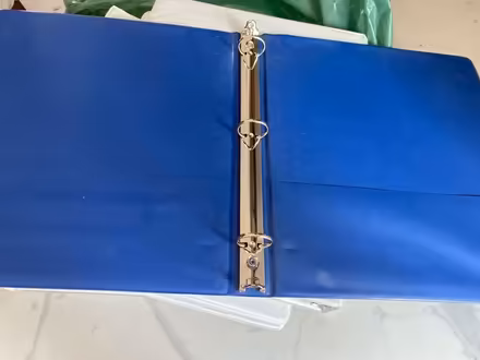 Photo of free 5 three ring binders (Skokie) #3