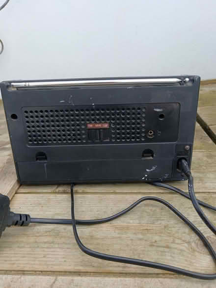 Photo of free FM/LW/MW radio (Wistaston CW2) #2