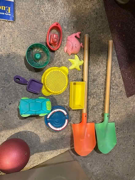 Photo of free Beach toys (Somerville- Spring Hill) #1