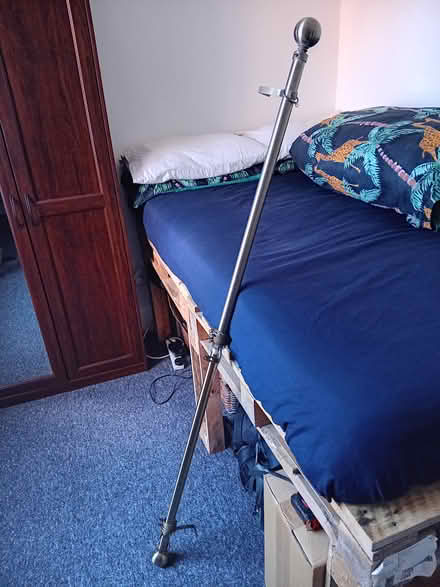 Photo of free Extendable brass curtain rail (Boscombe) #1