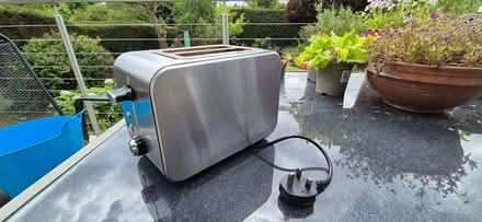 Photo of free Toaster (Berkhamsted HP4) #2