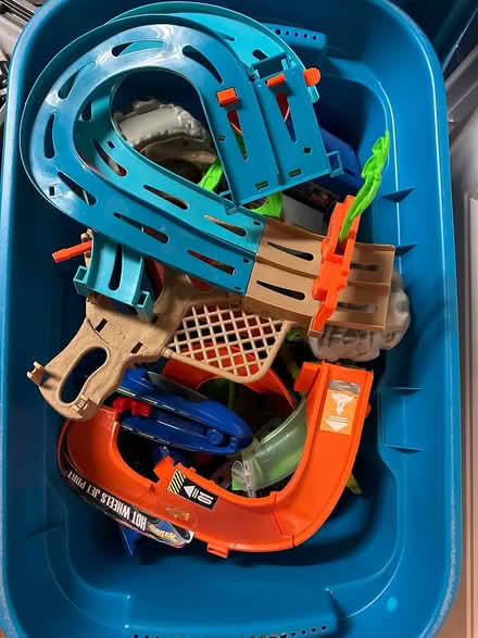 Photo of free Hot Wheels track (Fisher Heights) #1