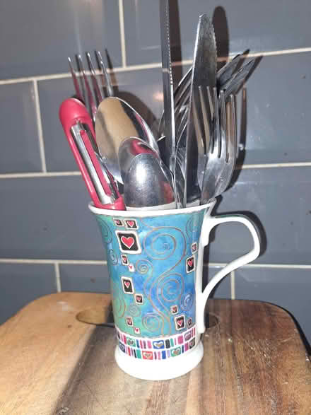 Photo of free cutlery and peeler (Fishermead MK6) #1