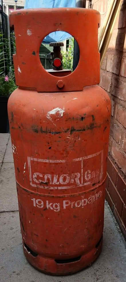 Photo of free Calor Red Propane 19kg EMPTY Gas Bottle (Tyseley B11) #1