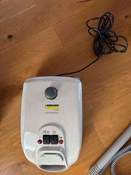 Photo of free Clothes Steamer (Bray SL6) #1