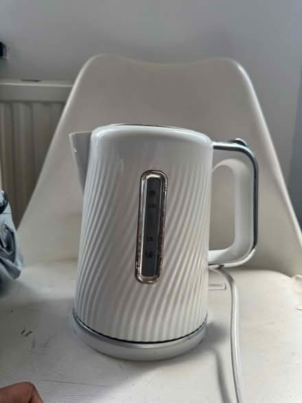 Photo of free Electric Kettle (Treeton S60) #1