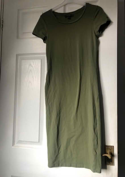 Photo of free Green T shirt Dress (Westbury Wilts BA13) #1