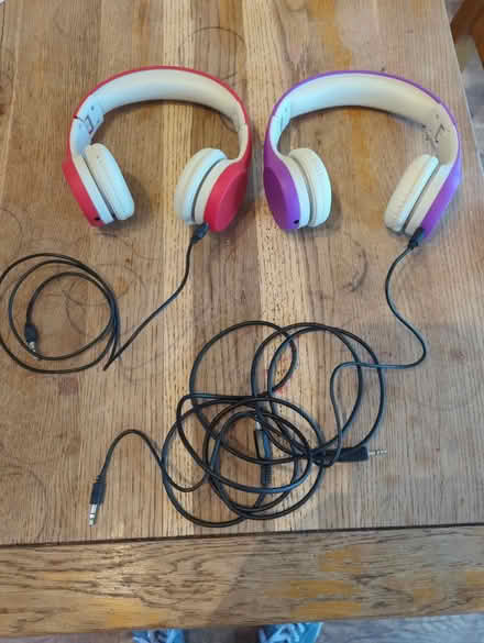 Photo of free Children's headphones (Sheffield S12) #1