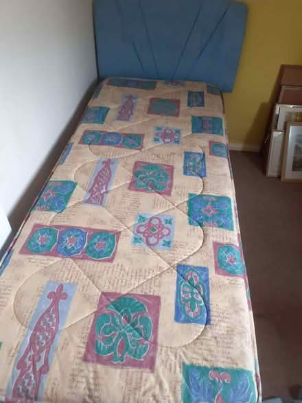 Photo of free Small Single bed with trundle bed under (Wokingham RG40) #2