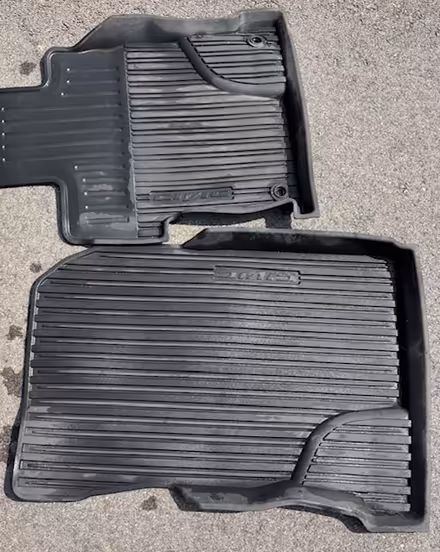 Photo of free Honda Civic car mats (Hamilton, Mountain) #1