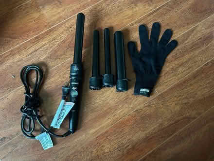 Photo of free Amika 4P Curler w/ Glove (Highland Park/Eagle Rock) #1