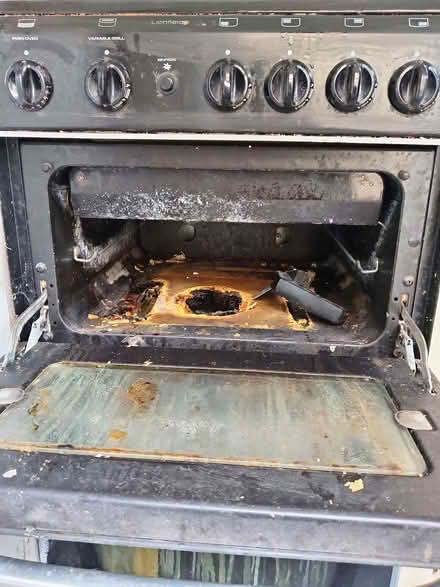 Photo of free Gas cooker (Reading West RG1) #3