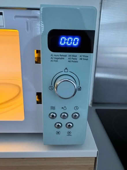 Photo of free Comfee microwave (Ealing) #4