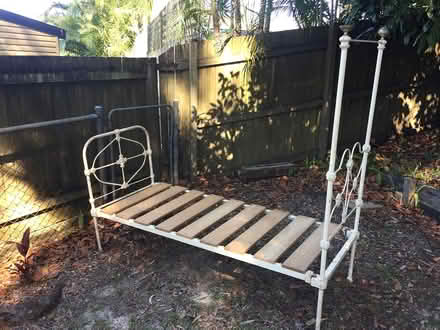 Photo of free Antigue bed (Buderim near Cricket grounds) #1