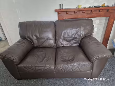 Photo of free Sofa (Welling DA16) #1