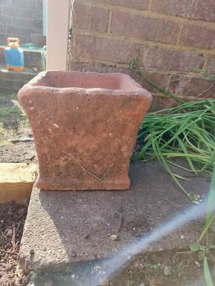 Photo of free 2 concrete plant pots (Po7) #2