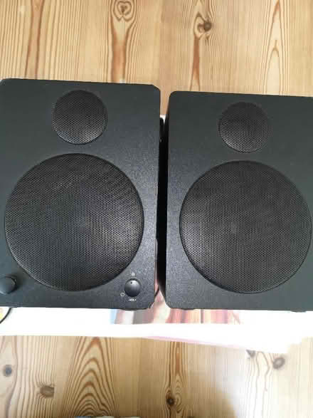 Photo of free Hifi speakers (Cheadle Hulme SK8) #1