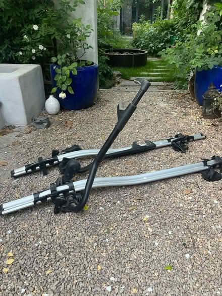 Photo of free Thule bike rack for car x2 (South Woodford E18) #2