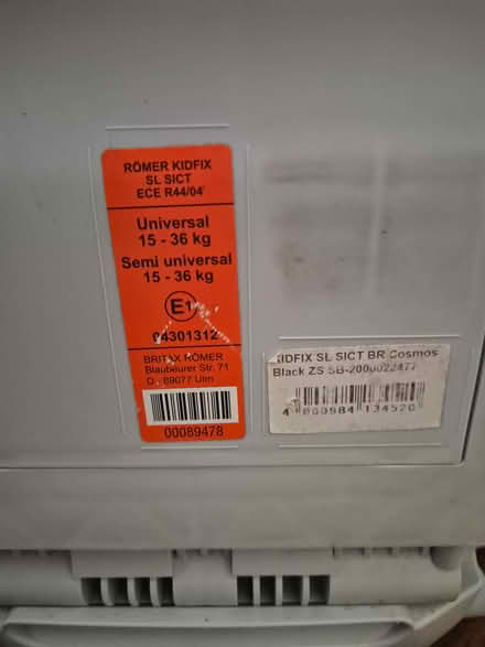 Photo of free Britax Romer car seat 15-36kg (Altrincham WA15) #2