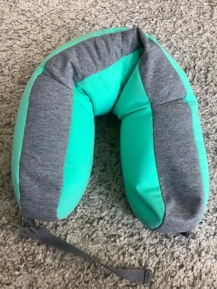 Photo of free Headrest for aeroplane (Seaside BN23) #1