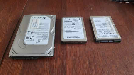 Photo of free Used SATA hard drives - 3.5in of 320GB, 2.5in (80 and 160GB) (Woodlands TW7) #1