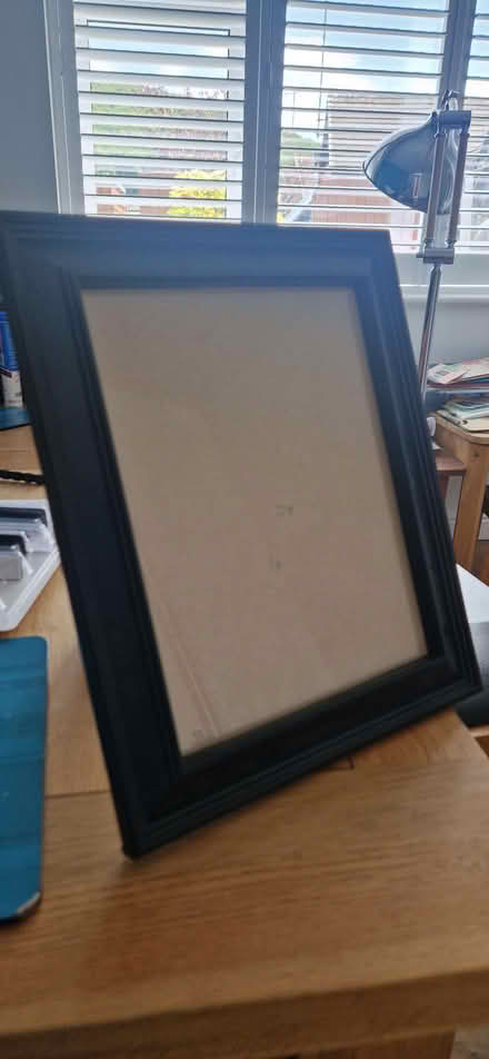 Photo of free A4 photo frame black (Knighton LD7) #1