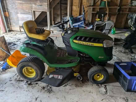 Photo of free John Deere lawn tractor (185 Quakertown Road, Pittstown) #1