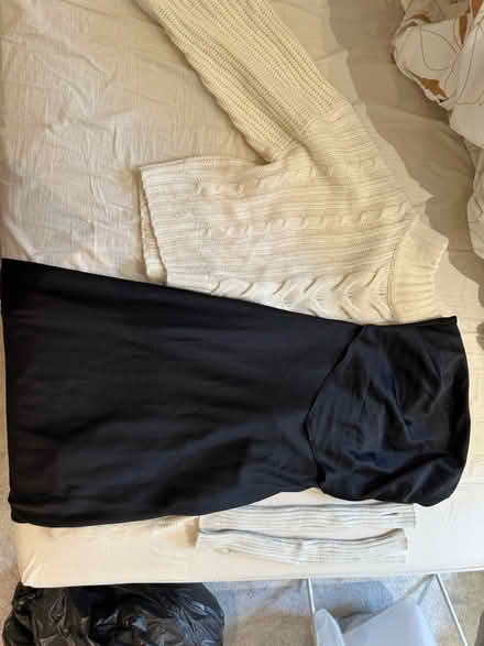Photo of free Women clothes Size S/M (W1H 1PG) #2