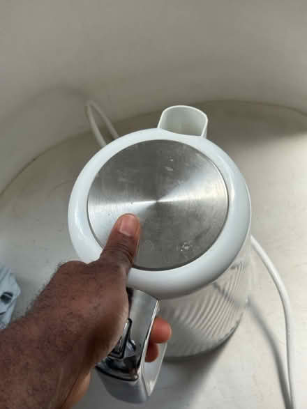 Photo of free Electric Kettle (Treeton S60) #3