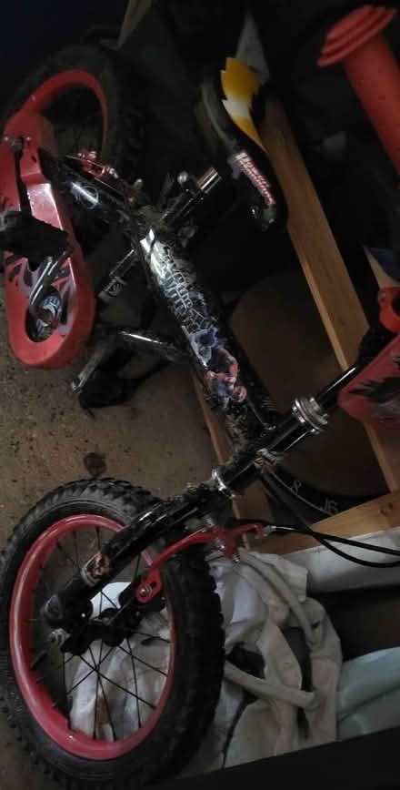 Photo of free Power Rangers Childrens Bike (Fairfield Park SG5) #2