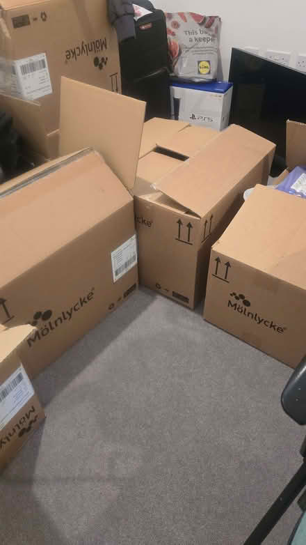 Photo of free moving boxes (Drylaw EH4) #1