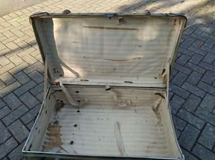 Photo of free Even more decrepit old trunk (Kennington OX1) #1