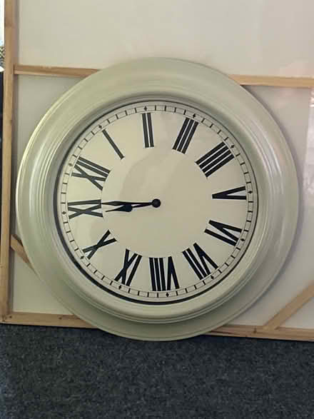 Photo of free Wall clock (Arbourthorne S2) #1