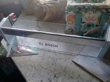 Photo of Bosch lower fridge drawer (Colebatch) #3