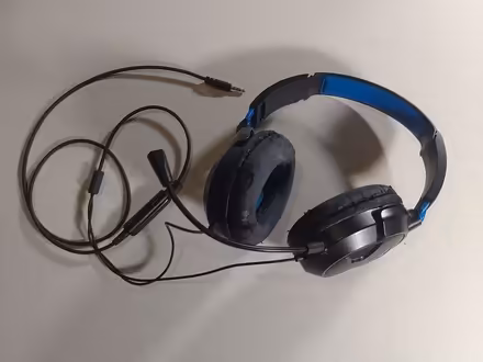 Photo of free Head set (Penrith CA11) #2