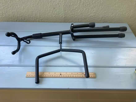 Photo of free Music stand (Nr Fresh Pond & Mt Auburn Cem.) #1
