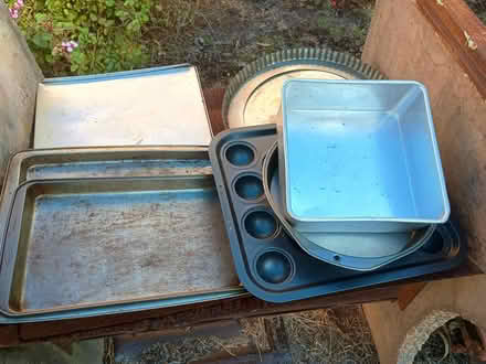 Photo of free Assorted Metal Baking Trays, Etc (Glen Waverley) #1