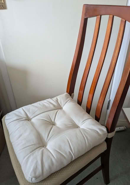 Photo of free Teak G-Plan extending dining table and 4 chairs (Linslade LU7) #2