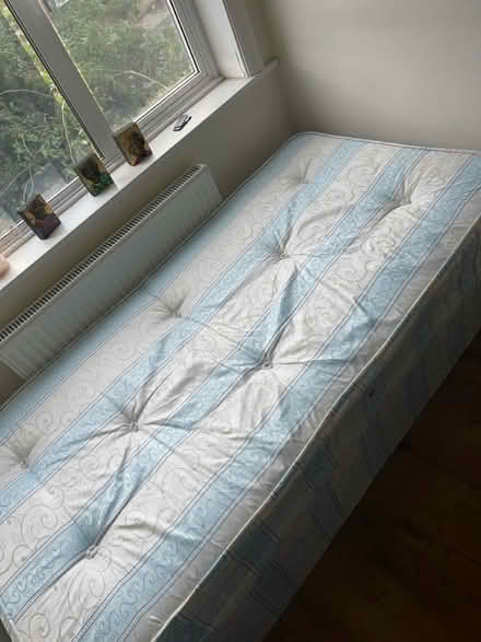 Photo of free Single bed with mattress (Finchley N3) #3