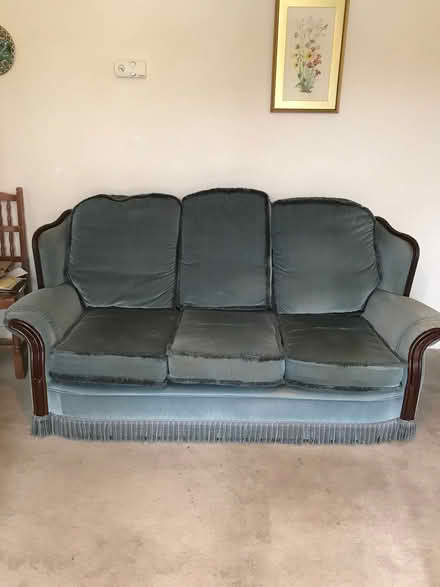 Photo of free 3 seater settee & 2 armchairs (Wardle OL12) #1