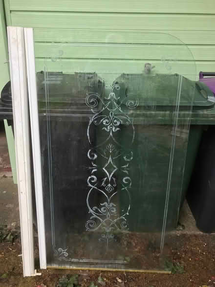 Photo of free Shower Screen for over the bath Shower (Clun SY7) #1