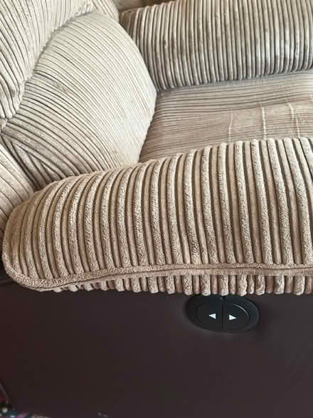 Photo of free Electric recliner chair (Eastcote HA5) #4