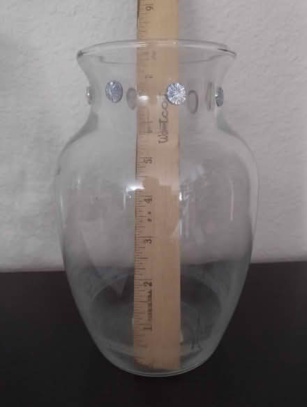 Photo of free Fairy gem Vase (Ballard) #1