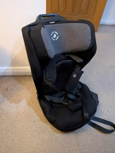Photo of free Toddler car seat (Hungerford Road N7 london) #1