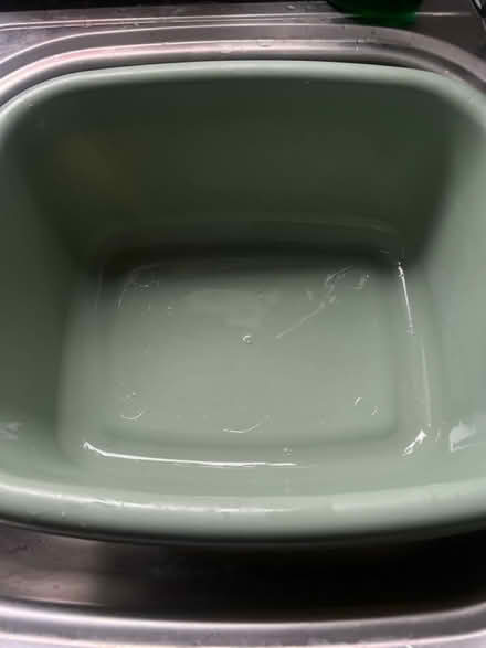 Photo of free Wash up bowl & drainer (SW11) #1