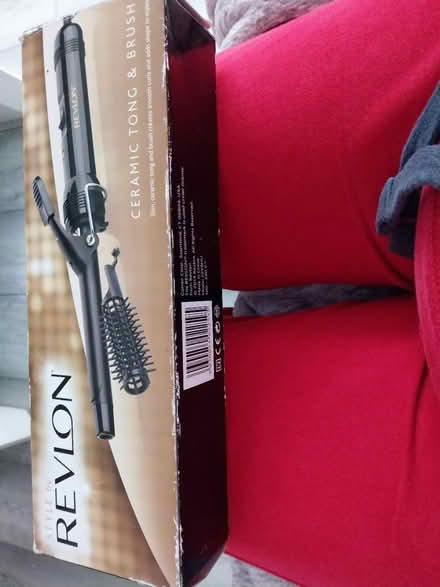 Photo of free Revlon ceramic tong and brush (Next to Lister hospital..) #1