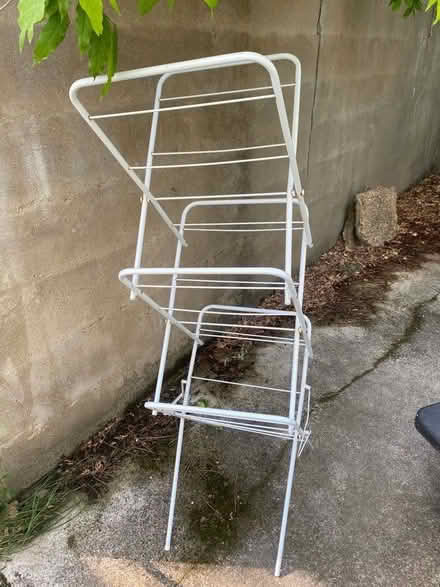 Photo of free Slightly wonky clothes airer (Oxford-Freegle CGA OX4) #1