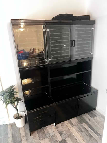 Photo of free Four piece tall vintage unit (SE25 6NE) #1