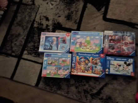 Photo of free puzzle mickey mouse puzzle peppa (Horley RH6) #1